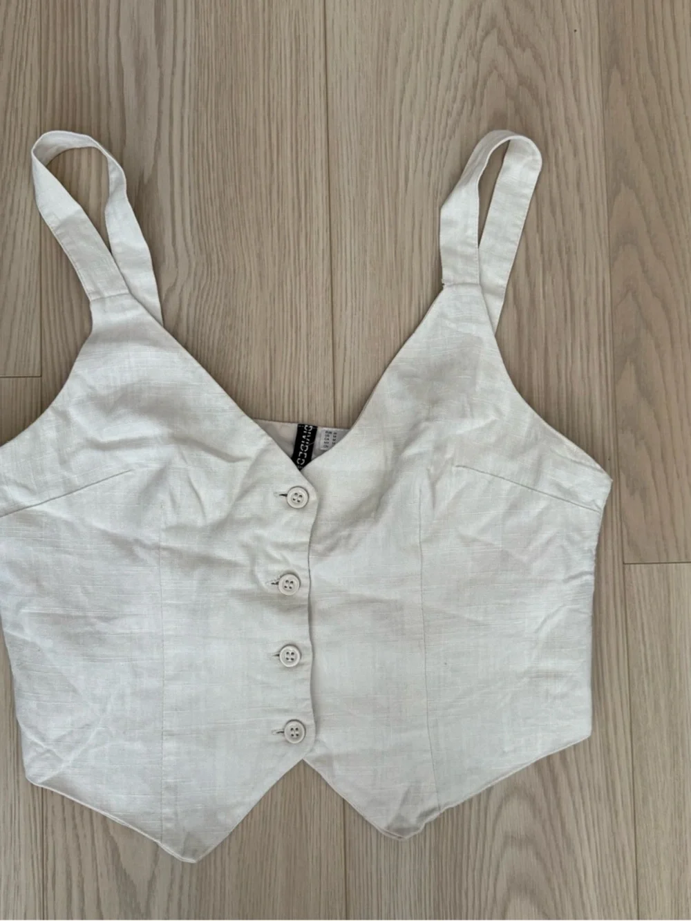 H&M Linen Blend Top - Picture 2 of 5